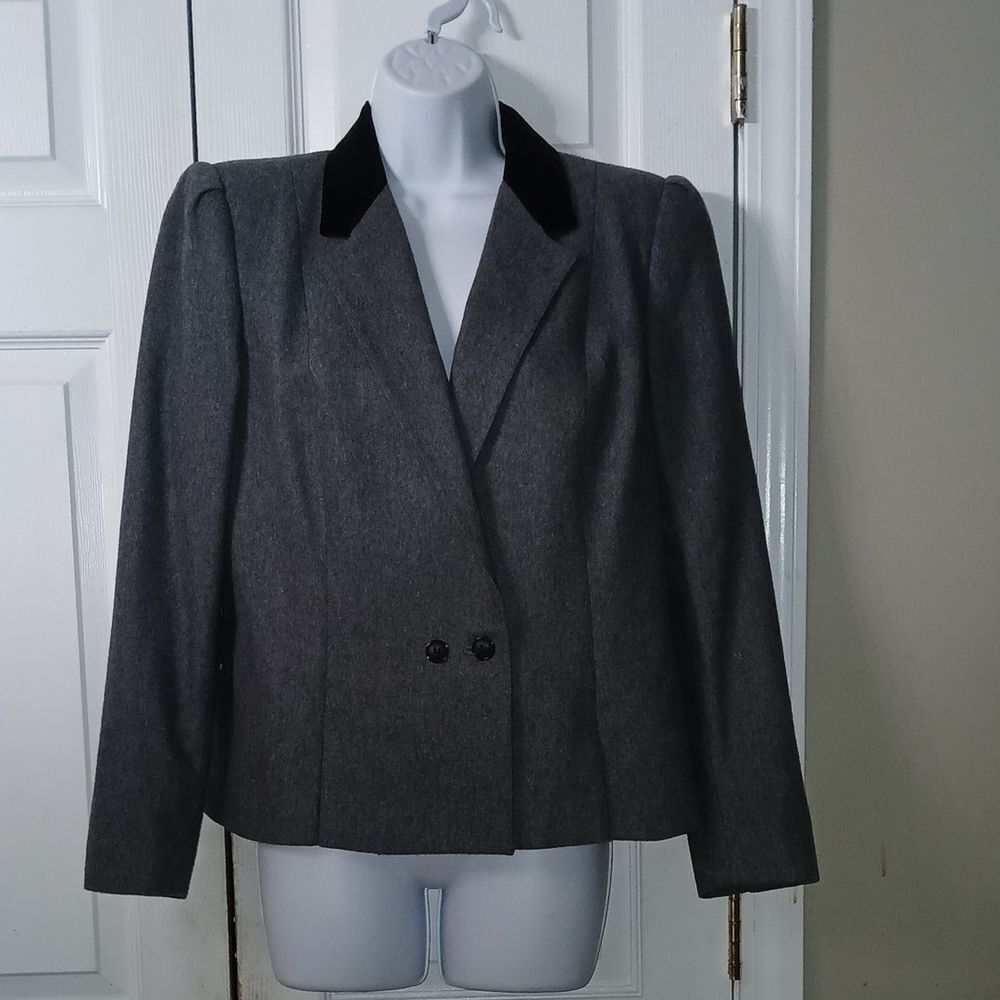 Sasson vintage double breasted gray wool blend cropped blazer   Sz 12   NWOT